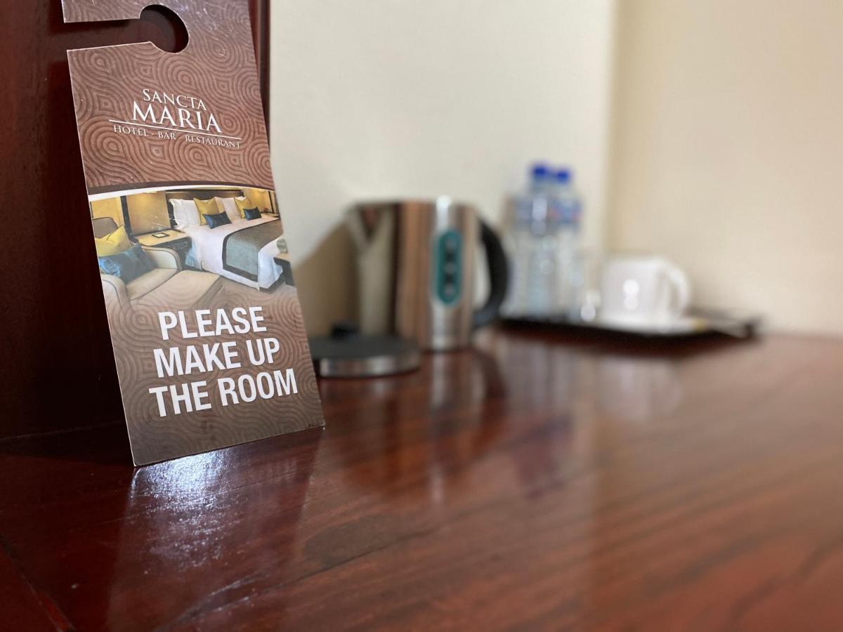 לומה Hotel Sancta Maria מראה חיצוני תמונה