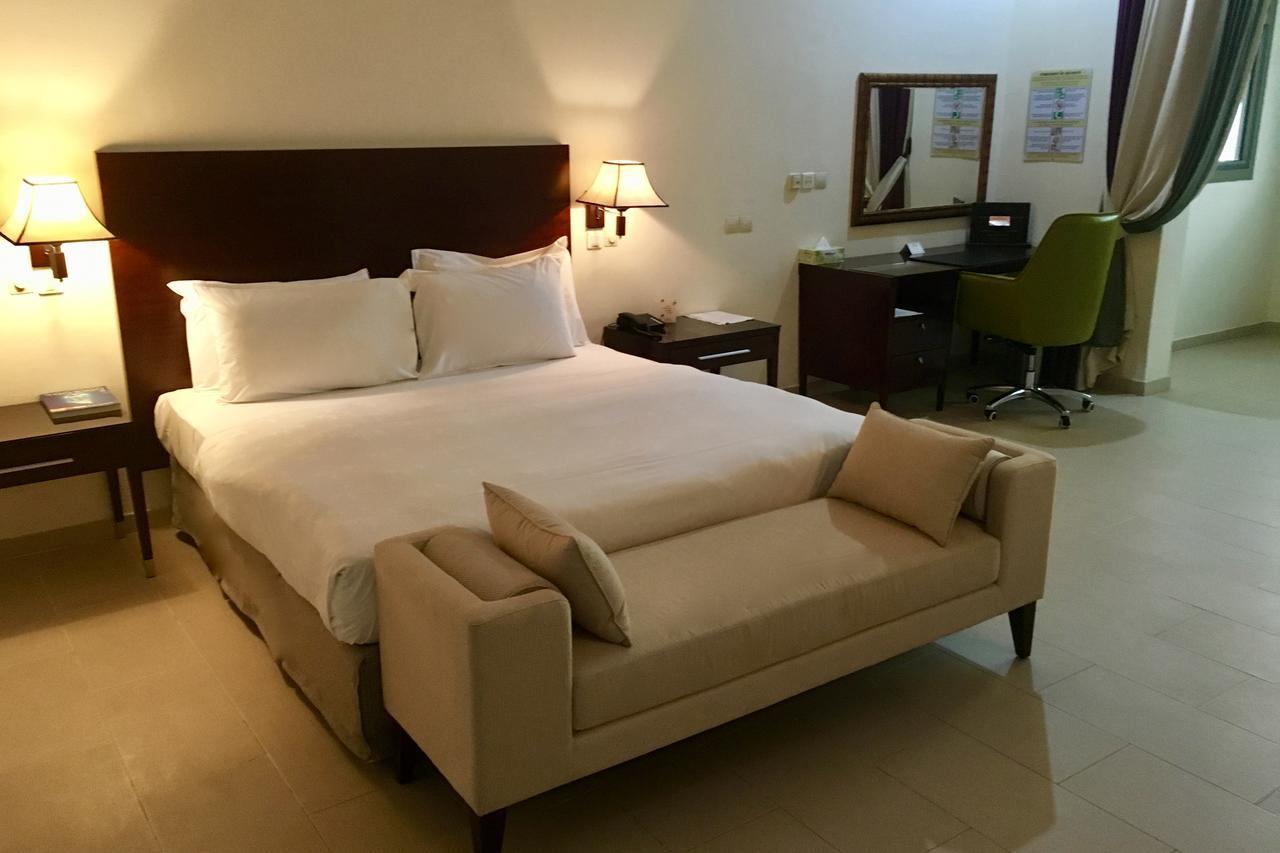 לומה Hotel Sancta Maria מראה חיצוני תמונה
