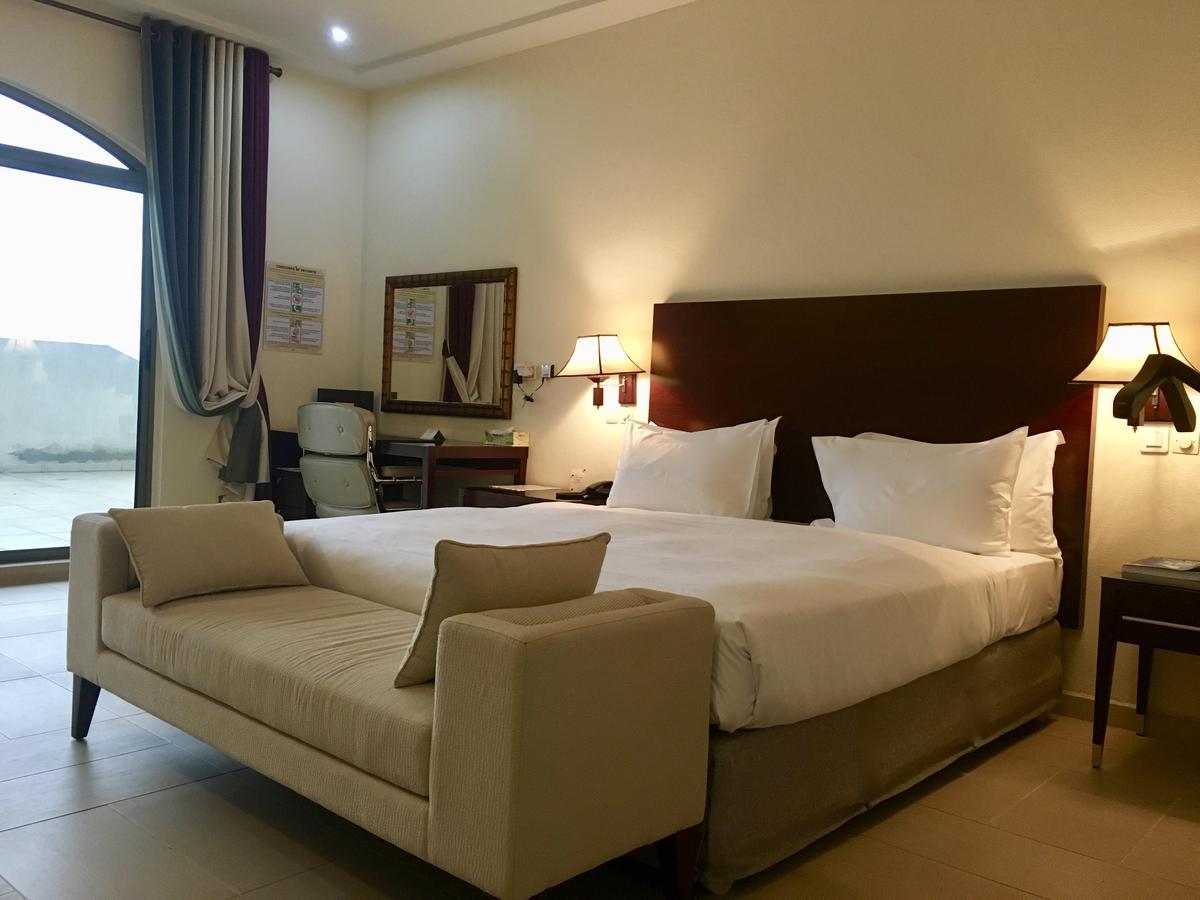 לומה Hotel Sancta Maria מראה חיצוני תמונה