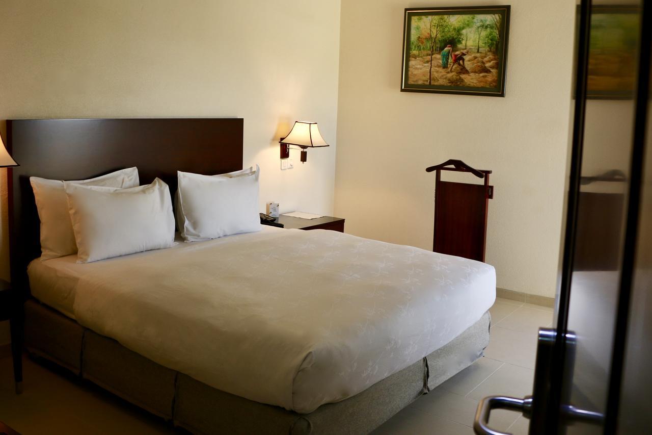 לומה Hotel Sancta Maria מראה חיצוני תמונה