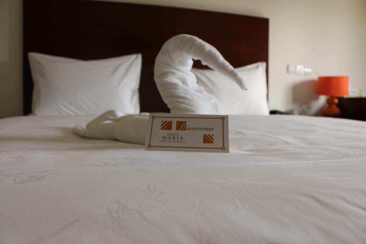 לומה Hotel Sancta Maria מראה חיצוני תמונה