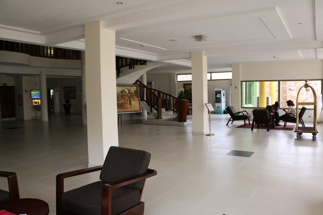 לומה Hotel Sancta Maria מראה חיצוני תמונה
